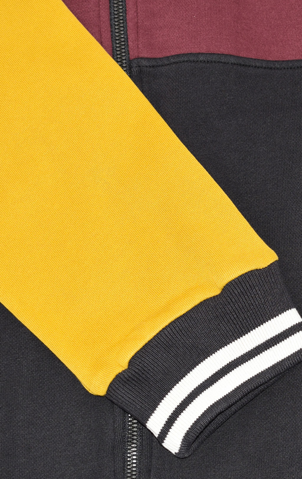 Толстовка с капюшоном AERONAUTICA MILITARE FW 20/21/IN black/camouflage quattro colori/giallo (FE 1535) 
