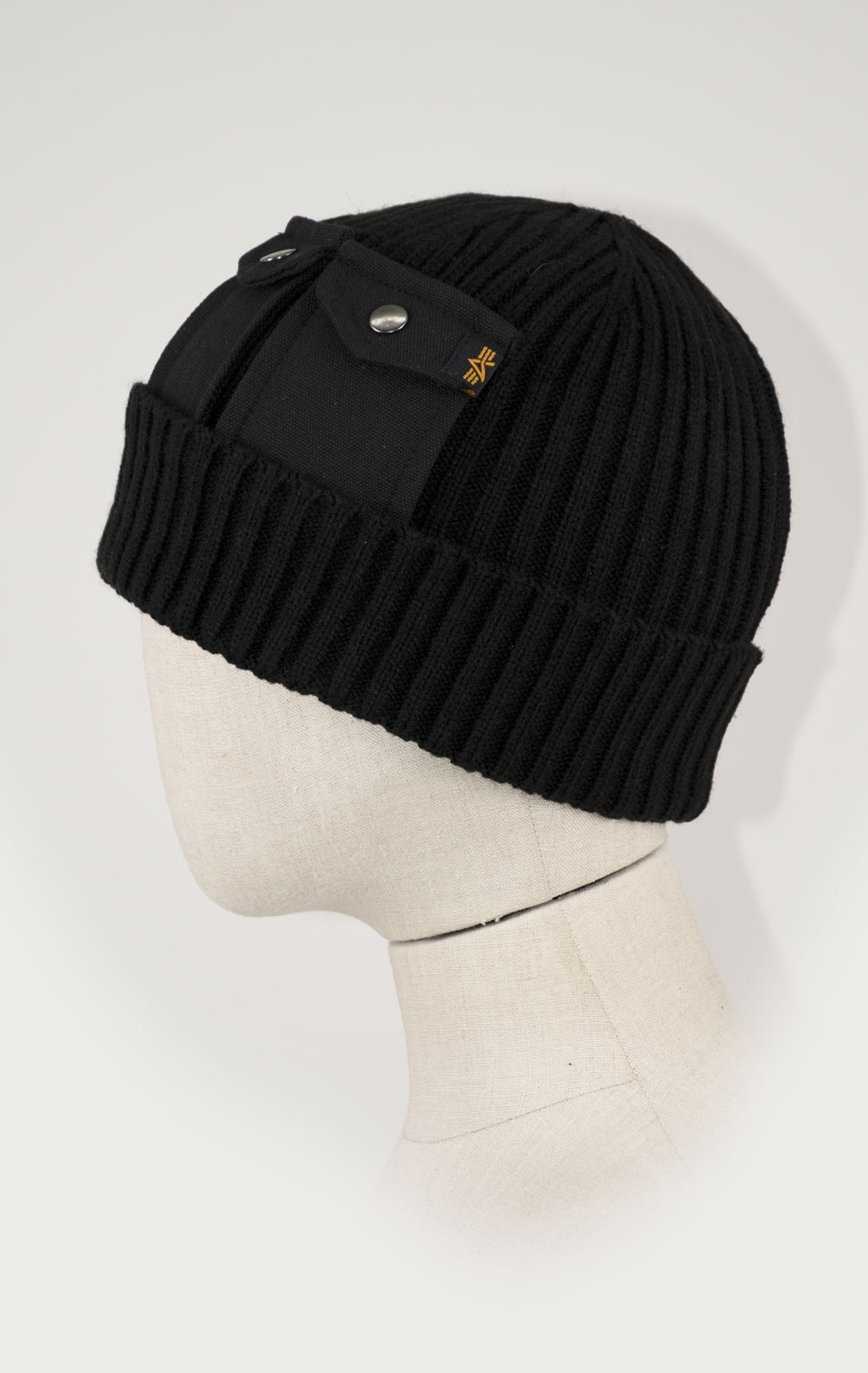 Шапка ALPHA INDUSTRIES UTILITY BEANIE black 