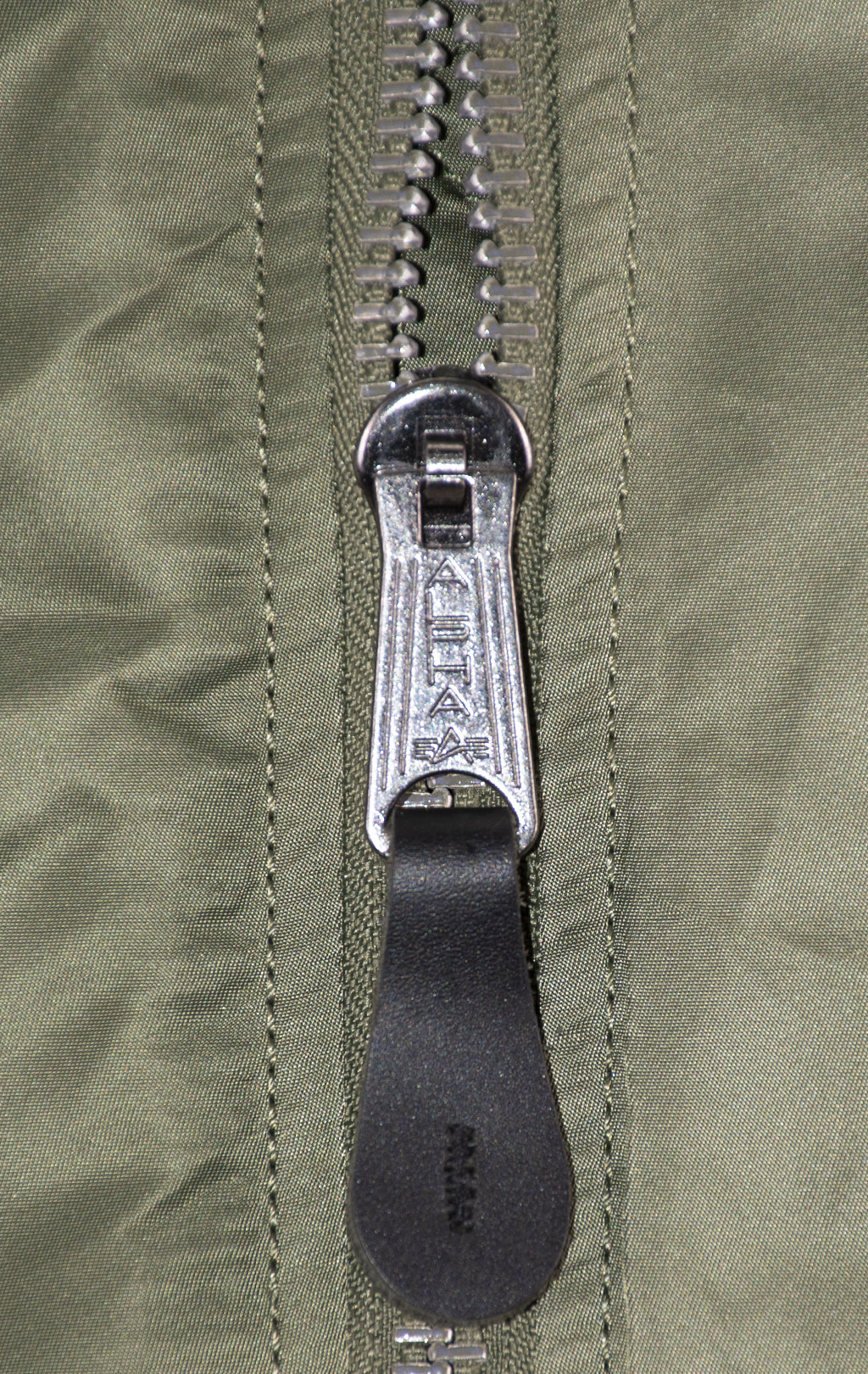 Бомбер ALPHA INDUSTRIES SLIM FIT/EUROPEAN FIT MA-1 FW 21/22 m sage green 