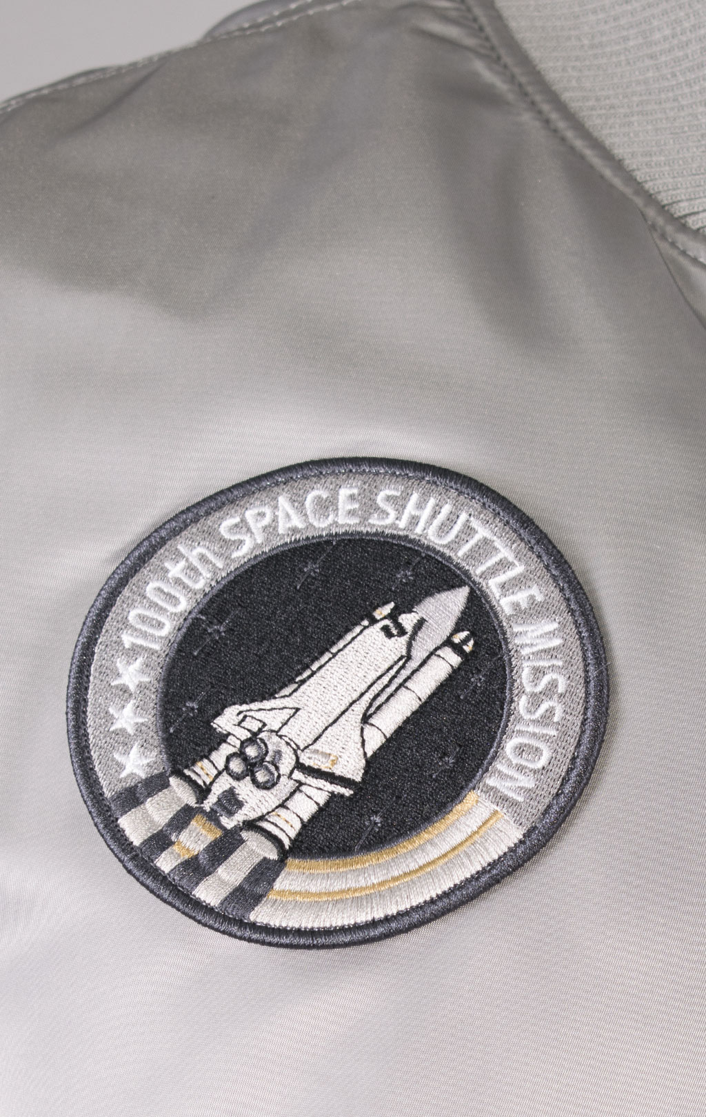 Бомбер ALPHA INDUSTRIES VF NASA MA-1 silver 