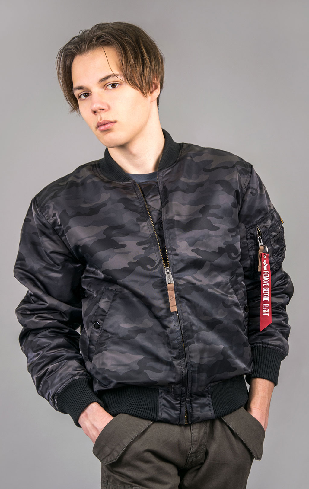 Бомбер ALPHA INDUSTRIES VF 59 MA-1 black camo 