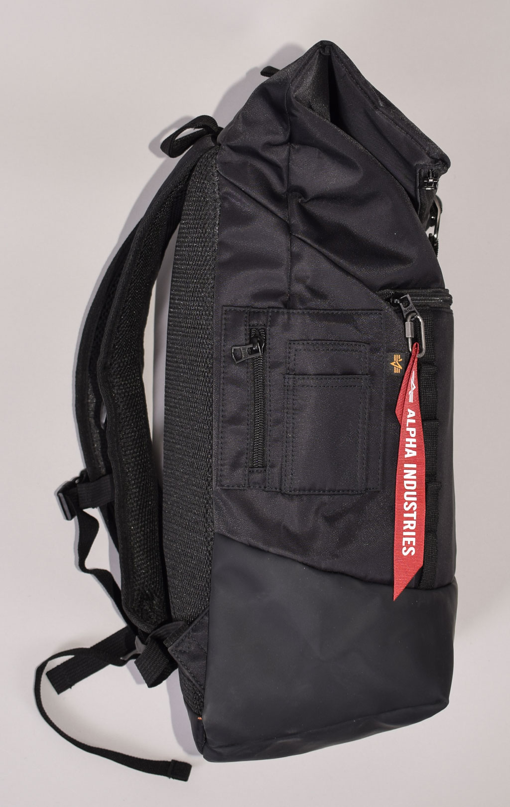 Рюкзак ALPHA INDUSTRIES CREW RT BAG FW 23/24 black 