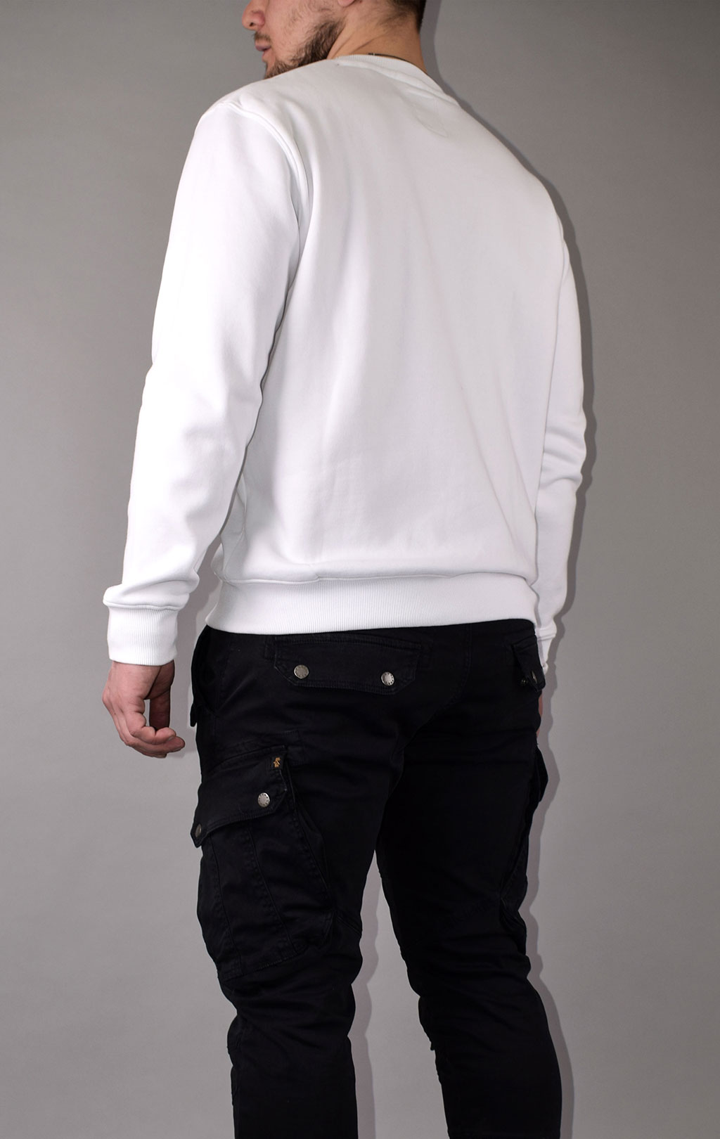 Свитшот ALPHA INDUSTRIES BASIC SWEATER white 