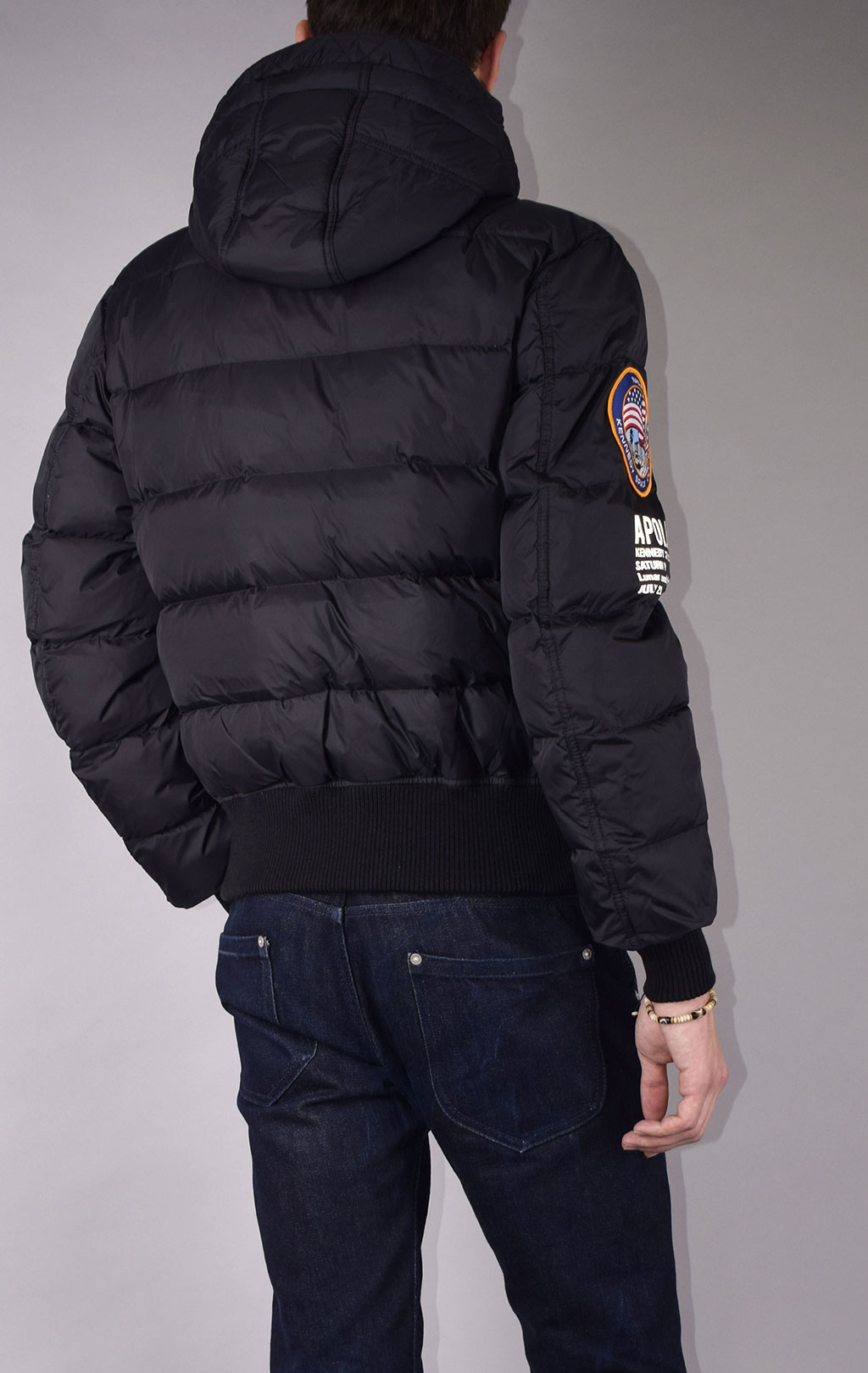 Куртка-пуховик ALPHA INDUSTRIES HOODED PUFFER APPOLLO 11 black 