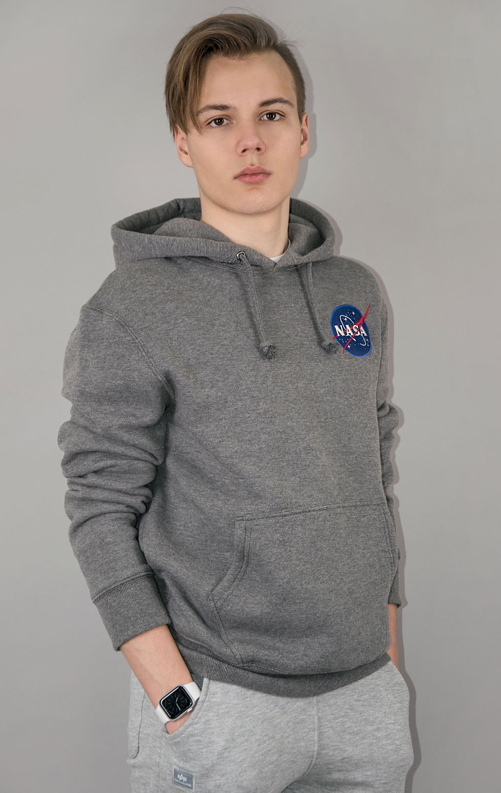 Толстовка ALPHA INDUSTRIES NASA SPACE SHUTTLE HOODIE medium charcoal heather 