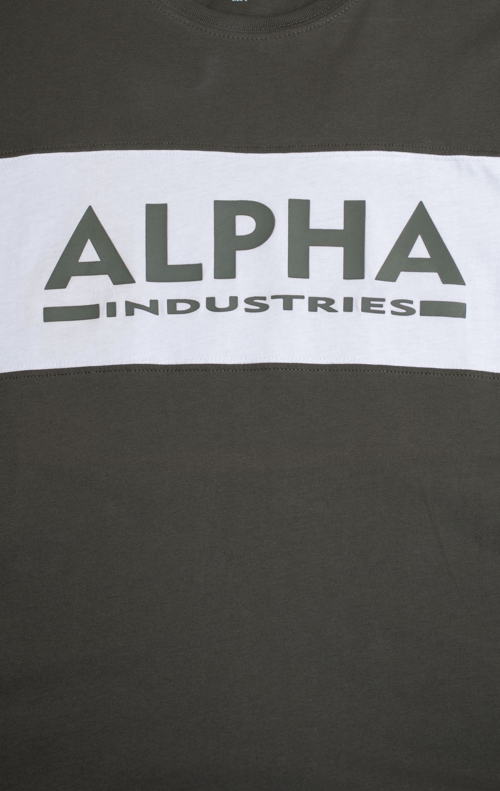 Футболка ALPHA INDUSTRIES ALPHA INLAY dark olive/white 