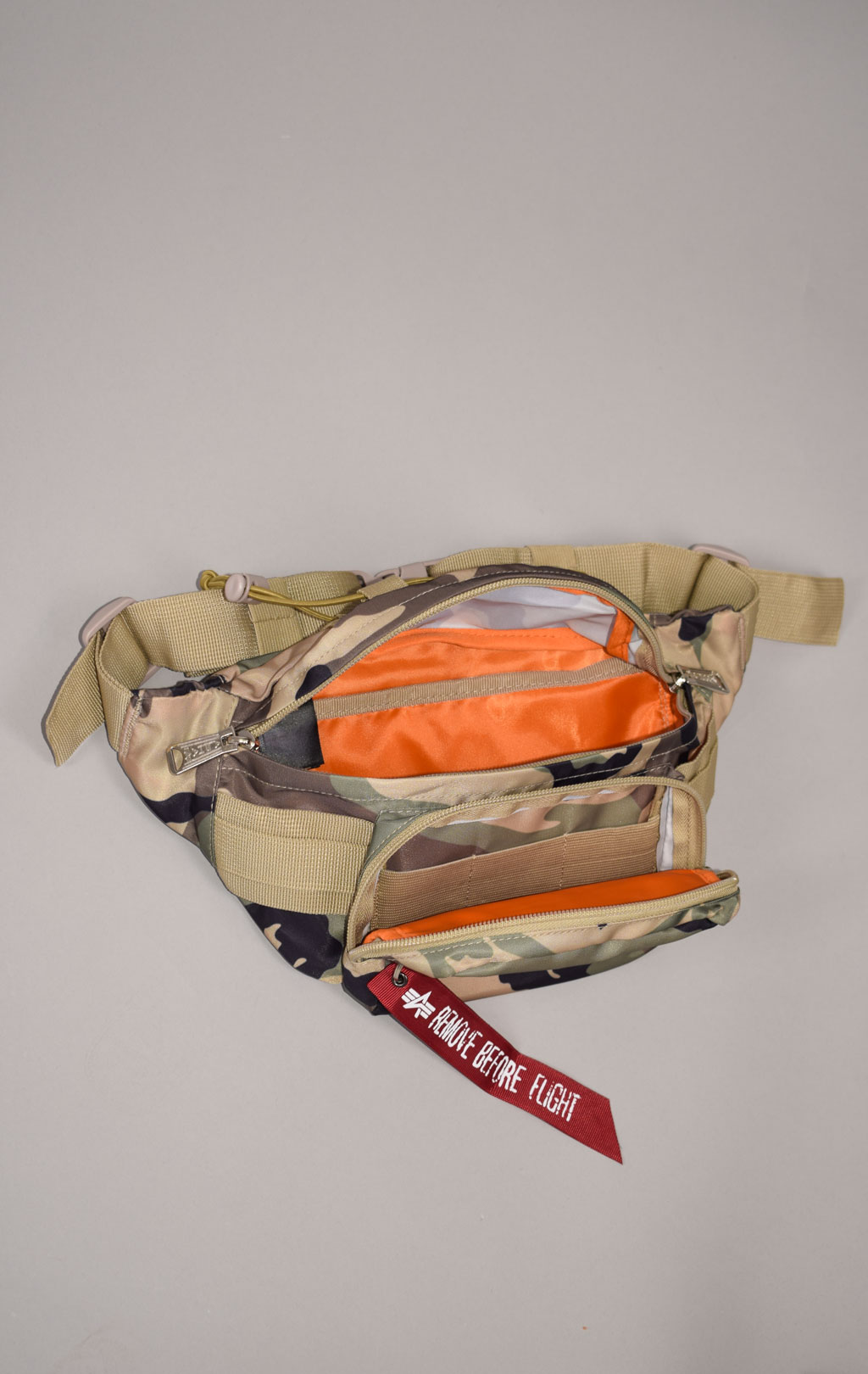 Сумка поясная ALPHA INDUSTRIES TACTICAL WAIST BAG camo woodland 65 