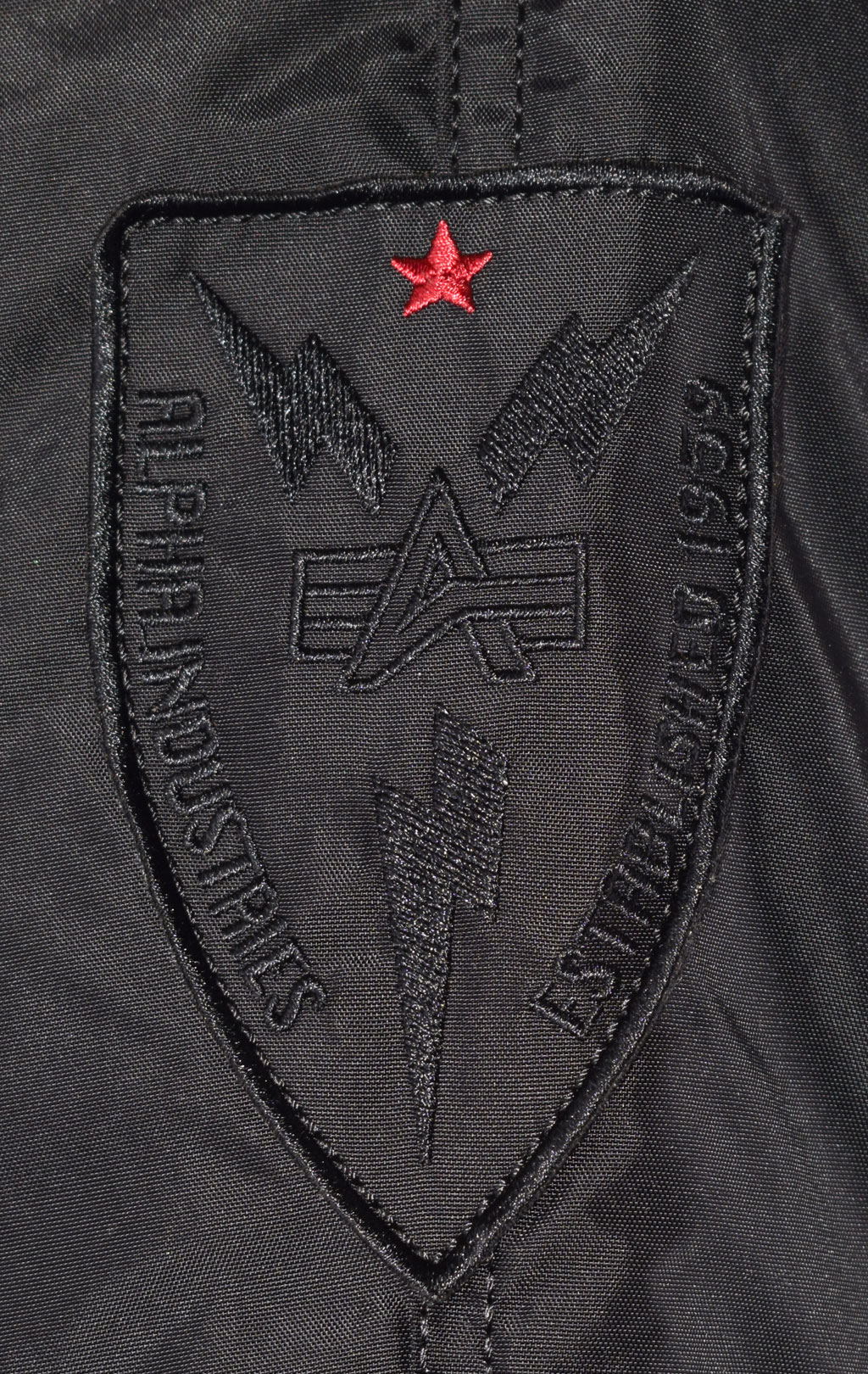 Аляска ALPHA INDUSTRIES PPS N-3B black/RBF red 