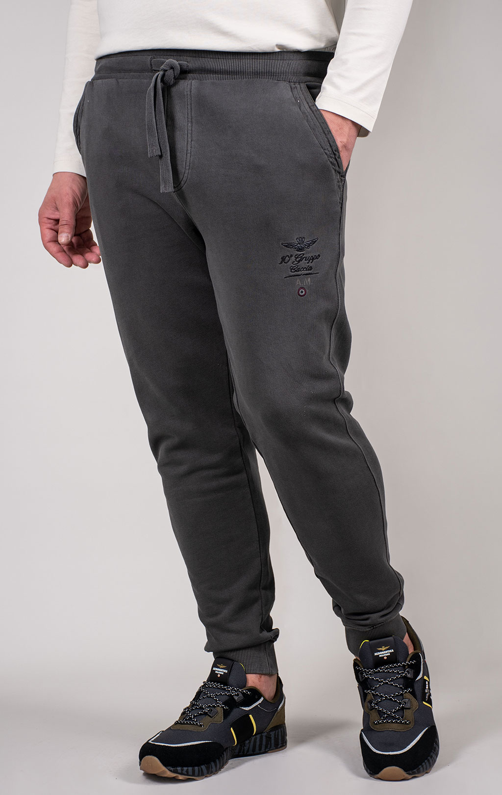Брюки спортивные AERONAUTICA MILITARE FW 24/25/TR black washed (PF 948) 
