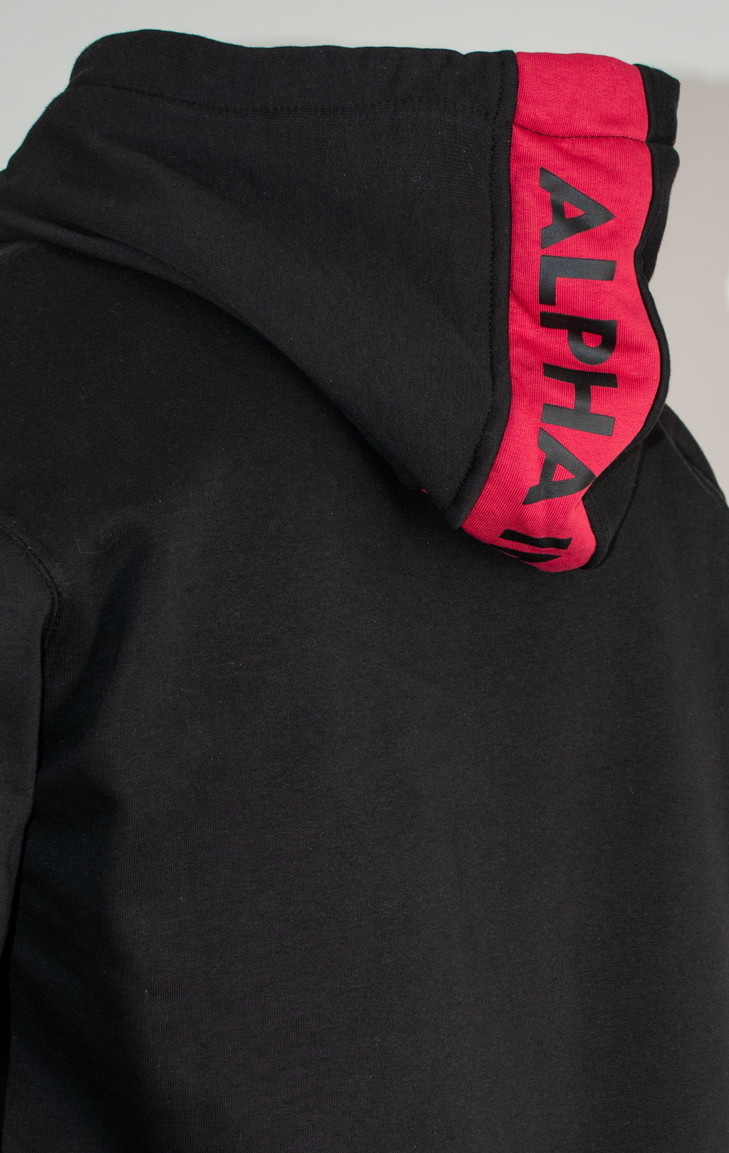 Толстовка ALPHA INDUSTRIES RED STRIPE HOODY black 