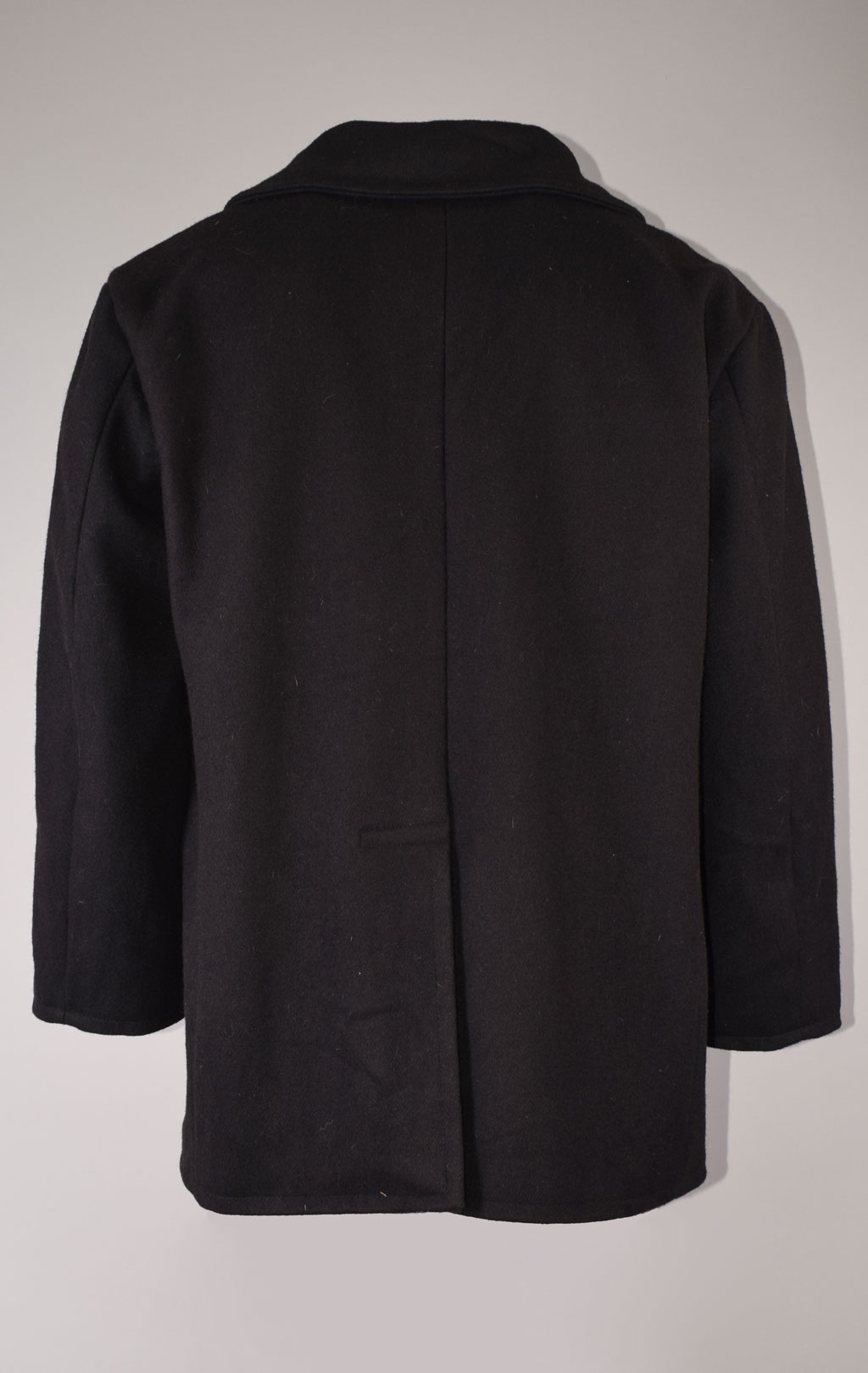 Бушлат морской Roundtree&Yorke PEACOAT шерсть80/файбер20 black б/у США