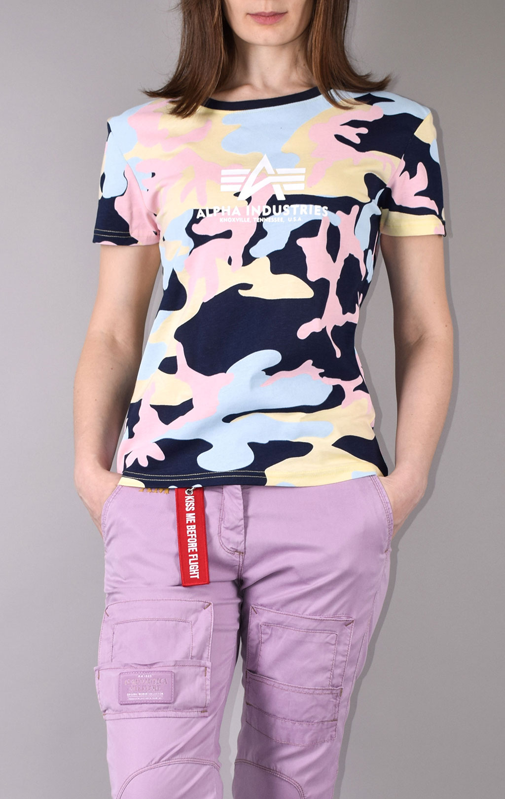 Женская футболка ALPHA INDUSTRIES NEW CAMO BASIC T navy pink camo 