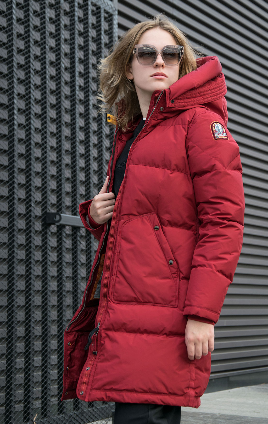 Женская куртка-пуховик PARAJUMPERS LONG BEAR CORE FW 23/24 rio red 