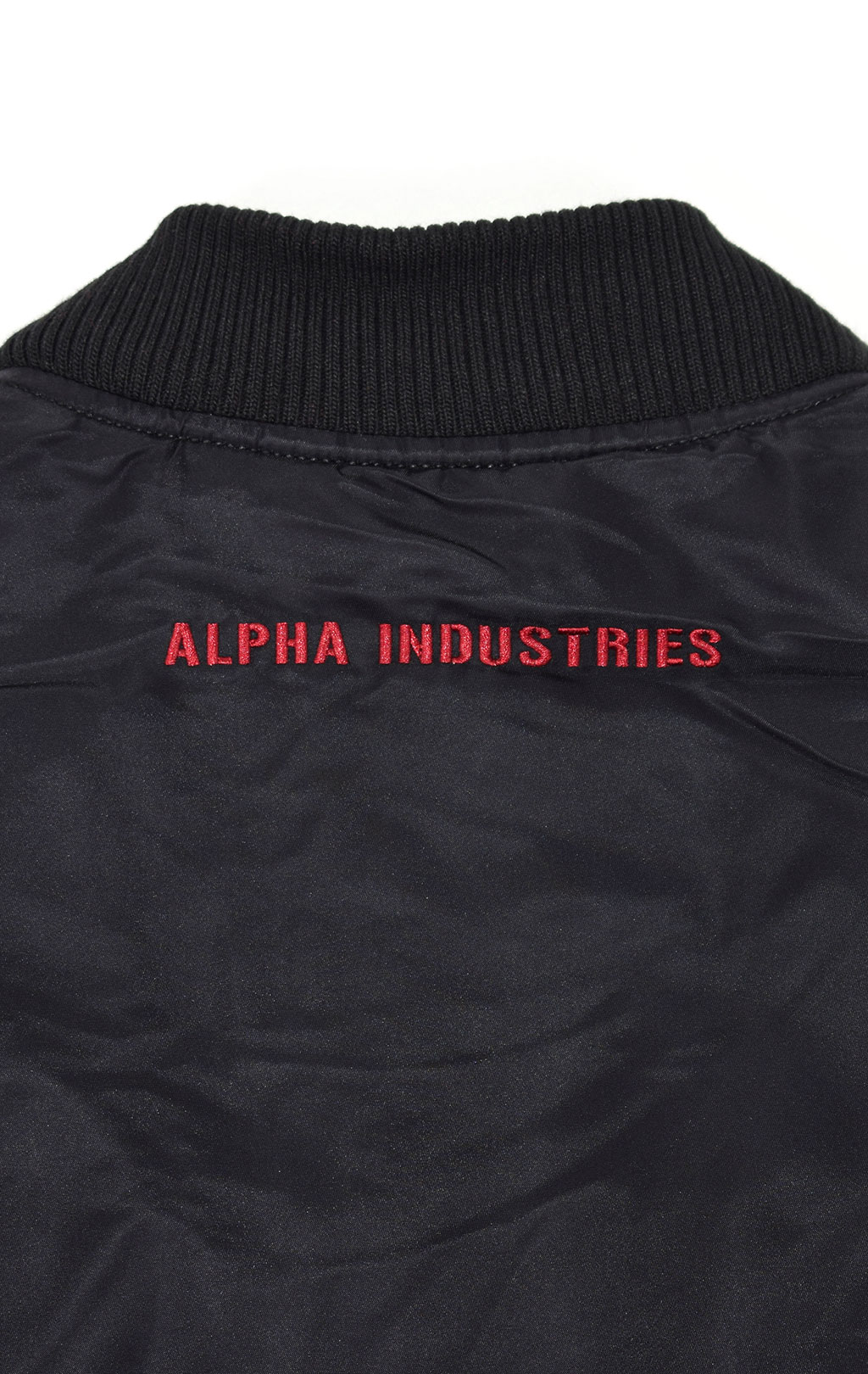Куртка-бомбер лётная ALPHA INDUSTRIES D-Tec SE MA-1 black/red 