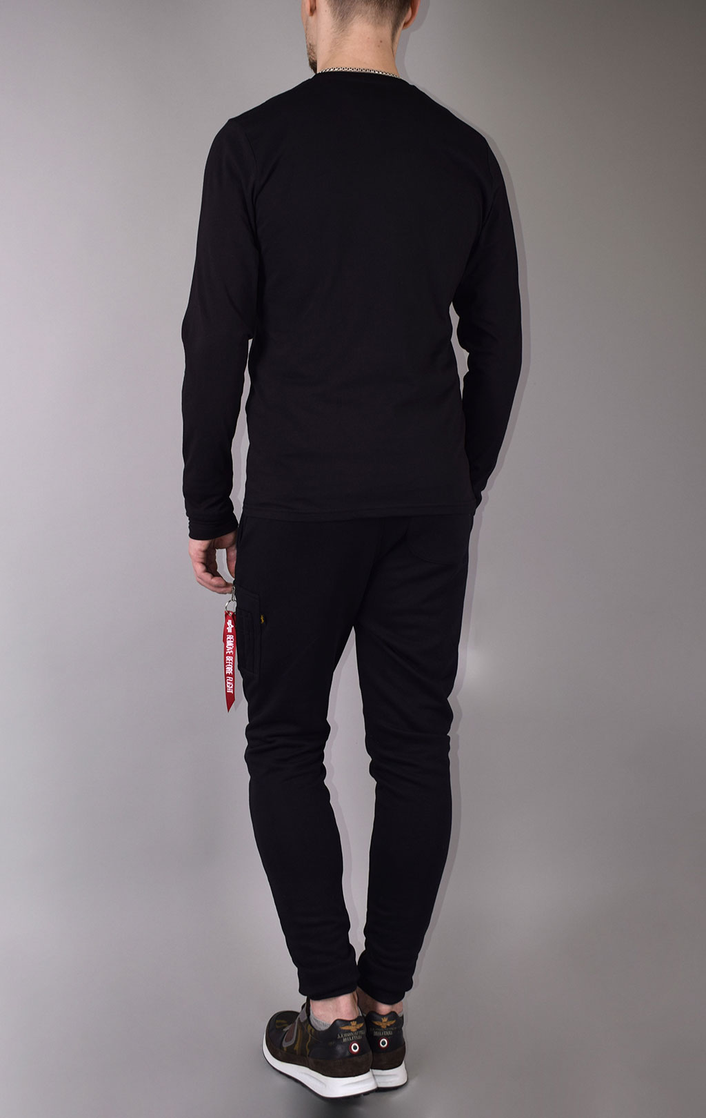 Лонгслив ALPHA INDUSTRIES BASIC LS black 