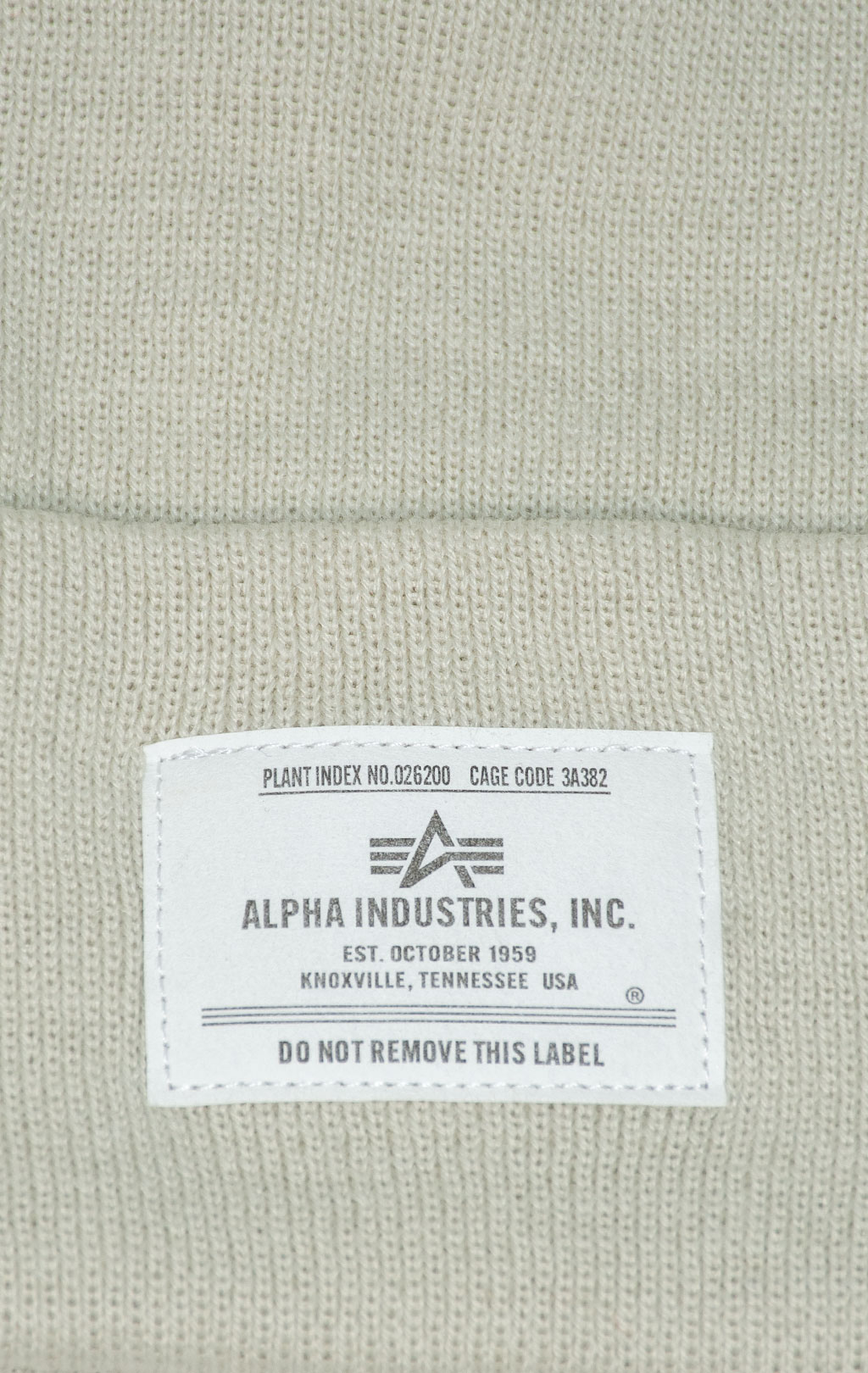Шапка ALPHA INDUSTRIES ESSENTIAL BEANIE FW 25/26 dune white 
