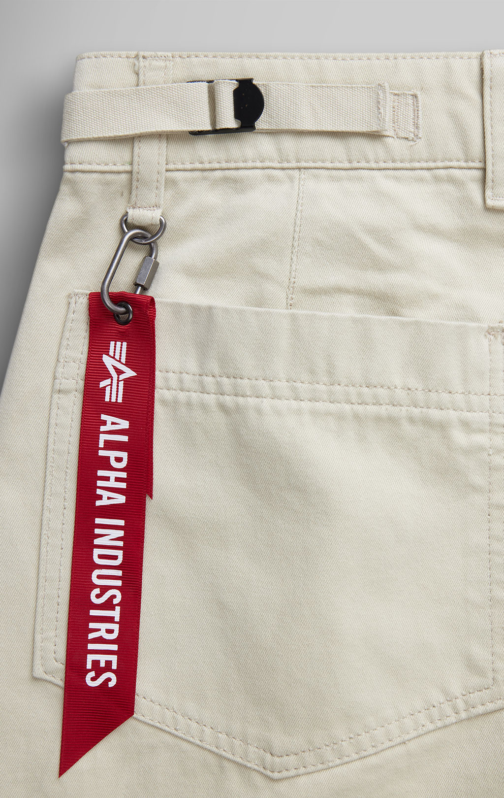 Женские брюки-карго парашюты ALPHA INDUSTRIES M-65 PANT плотные SS 24 m limestone 