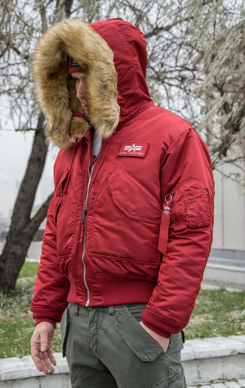 Куртка-бомбер лётная ALPHA INDUSTRIES HOODED CUSTOM 45P commander red 