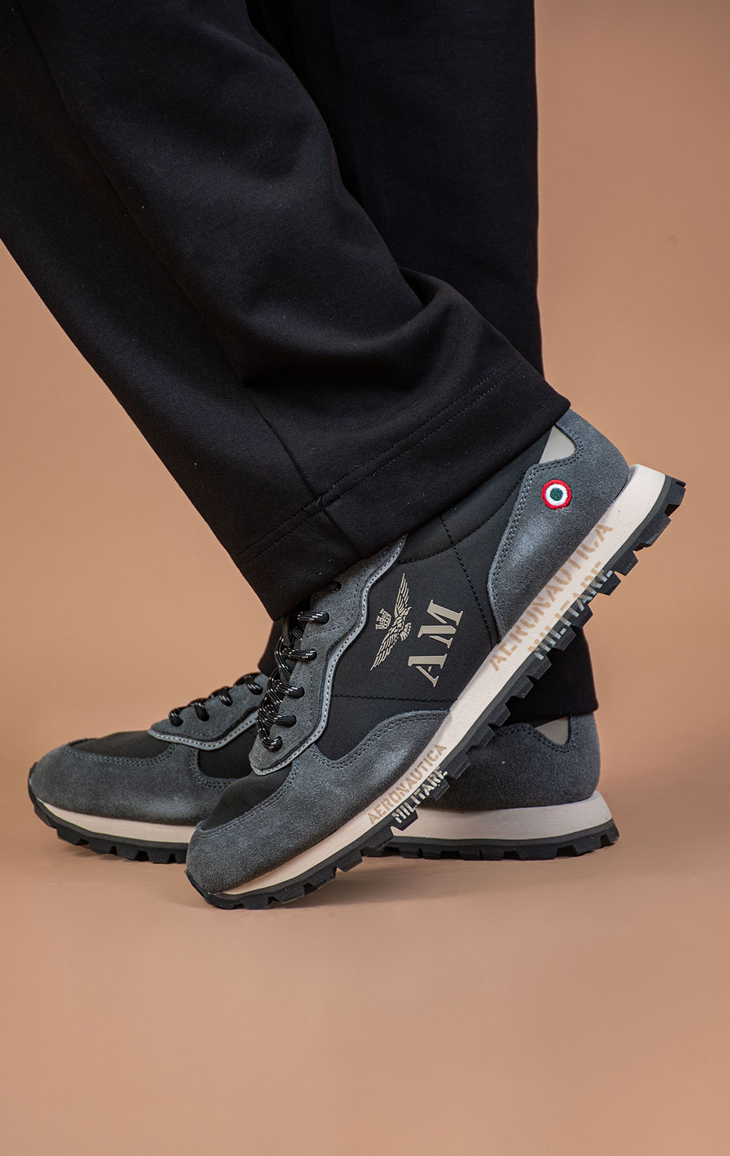 Кроссовки AERONAUTICA MILITARE (SC 0320) FW 25/26/CN jet black 