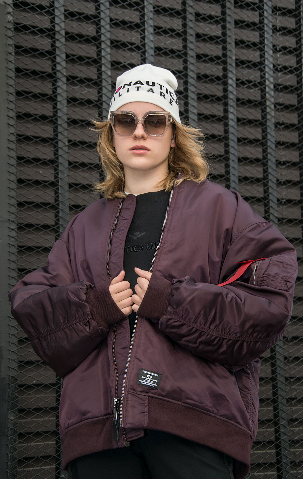 Женская куртка-бомбер ALPHA INDUSTRIES OVERSIZED FLIGHT JACKET MA-1 FW 23/24 m berry 