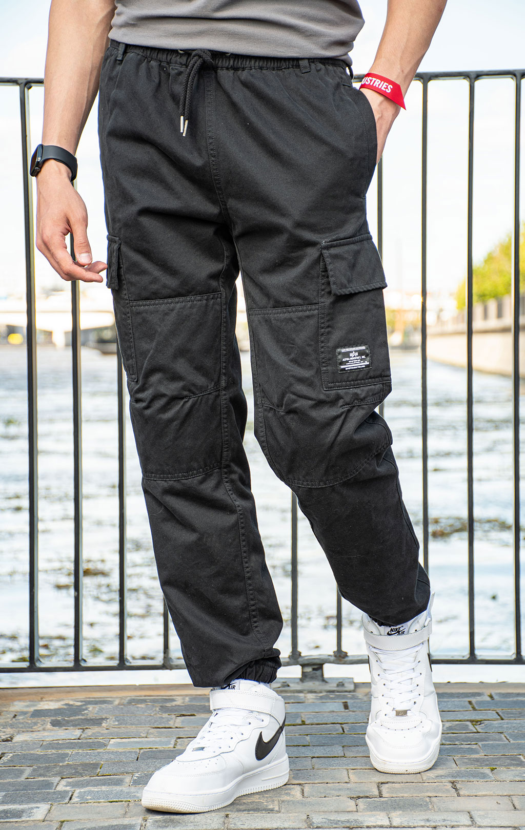 Брюки джоггеры ALPHA INDUSTRIES COTTON JOGGER FW 24/25 black 