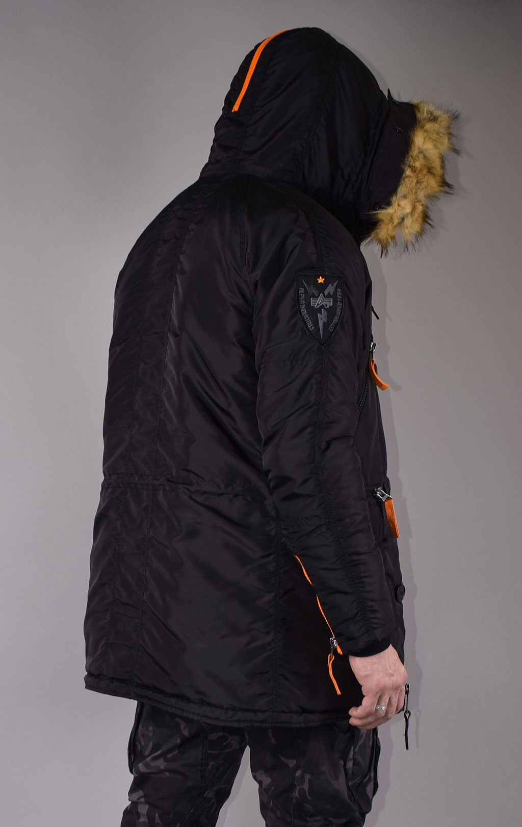 Аляска ALPHA INDUSTRIES PPS N-3B black/orange 