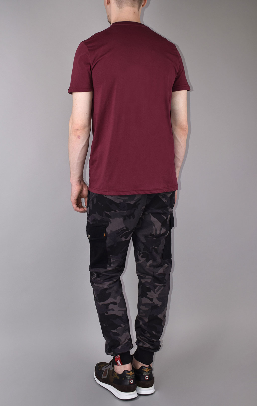 Футболка ALPHA INDUSTRIES BASIC T burgundy/gold 