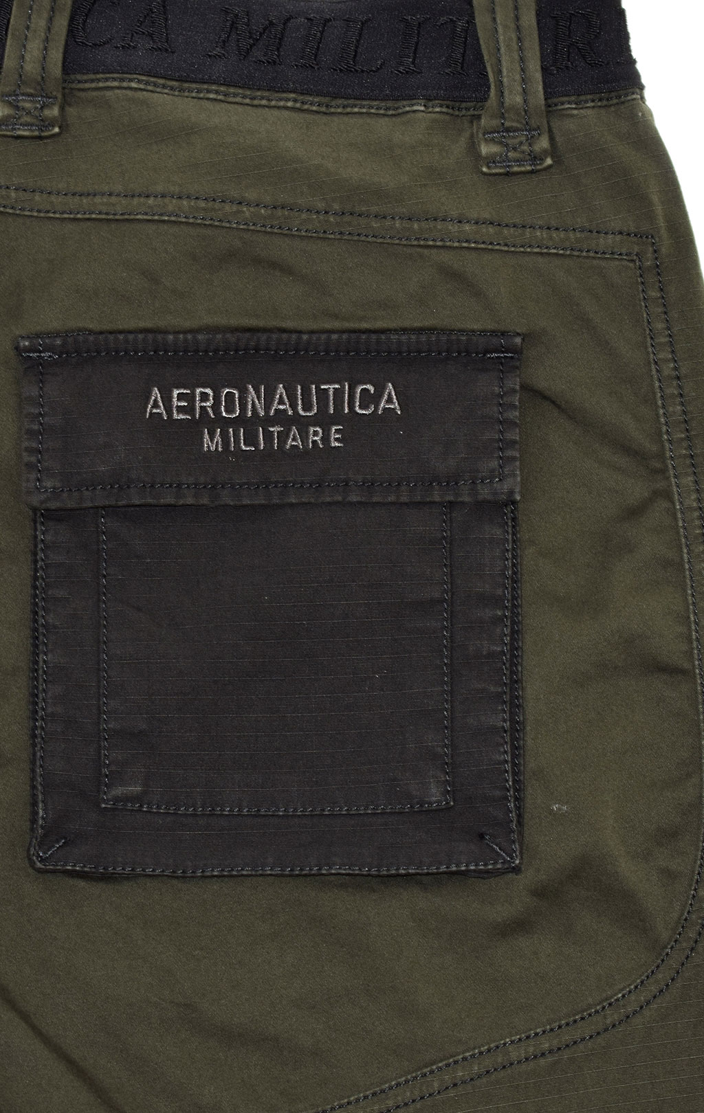 Шорты AERONAUTICA MILITARE SS 21/TN verde scuro (BE 116) 