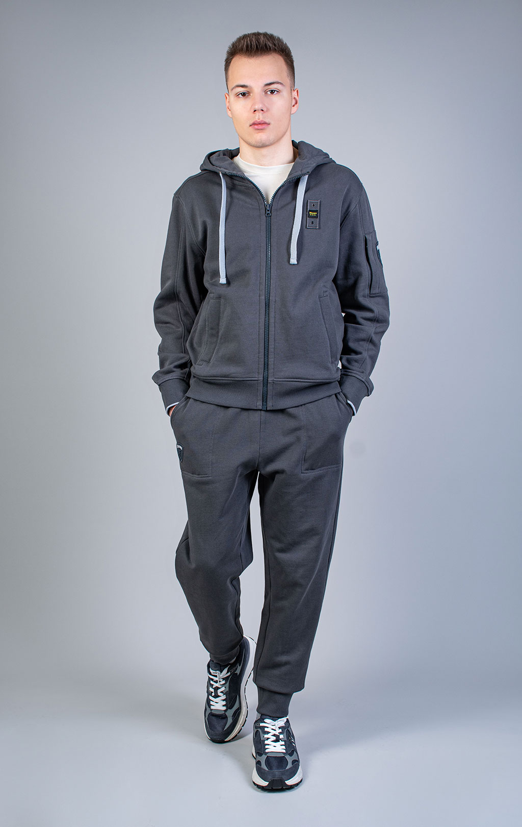 Толстовка на молнии BLAUER CARDINTON FW 25/26 anthracite grey (F02184) 