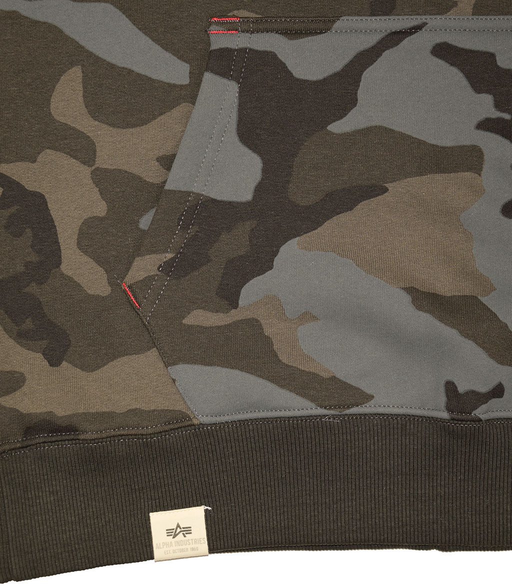 Толстовка ALPHA INDUSTRIES CARGO RUBBER PRINT HOODY black camo 