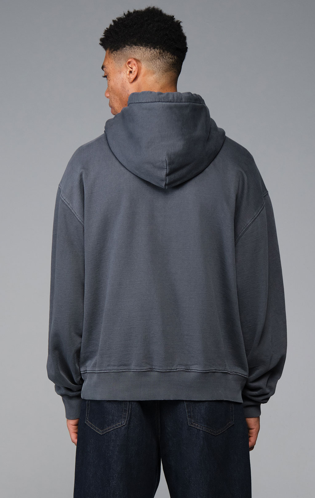 Толстовка ALPHA INDUSTRIES ESSENTIAL HOODIE RELAXED FIT SWEATSHIRT (ELITE) FW 26/27 black 