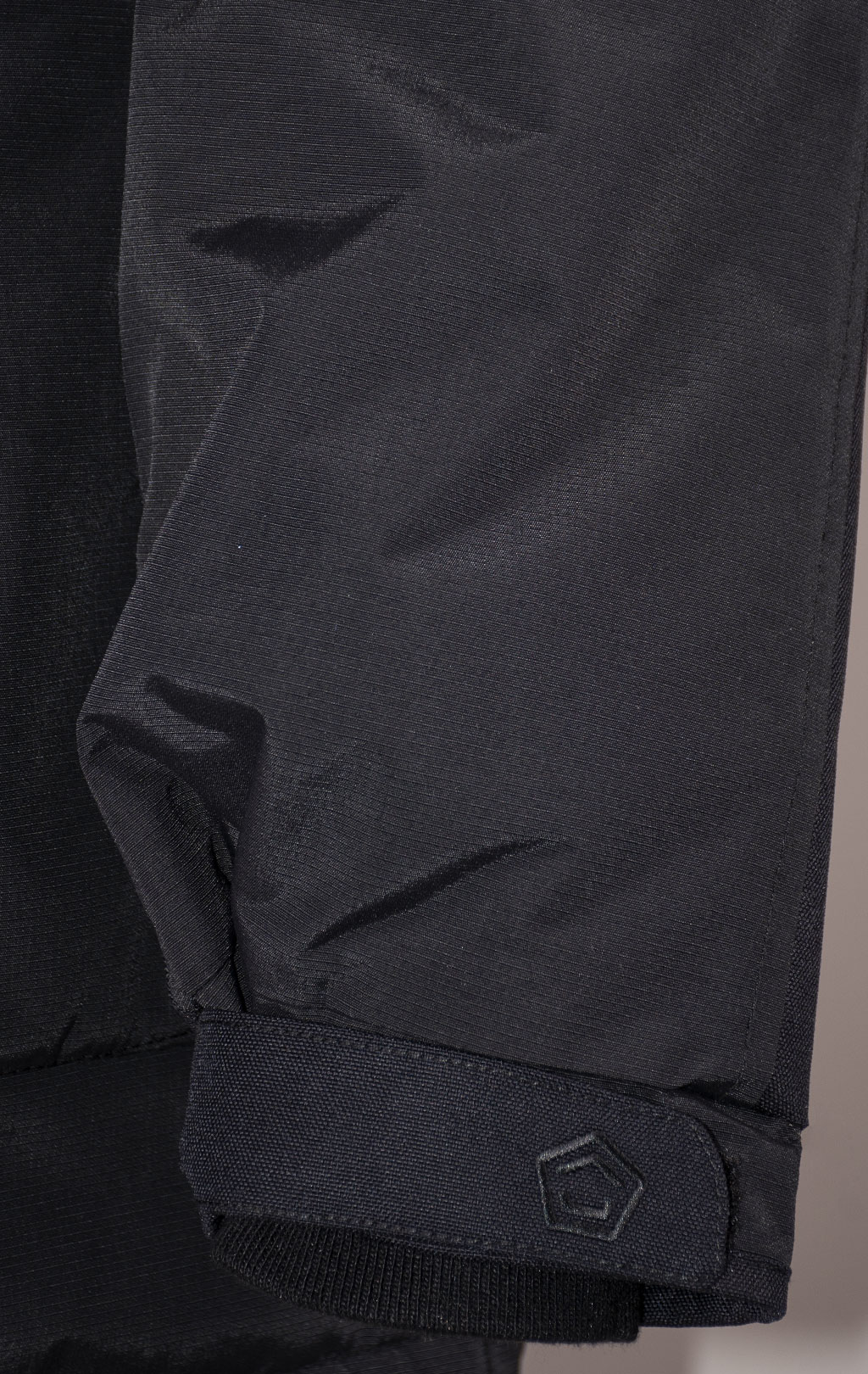 Парка тактическая Pentagon HCP V2.0 Primaloft экстремального холода black 01008-2.0 