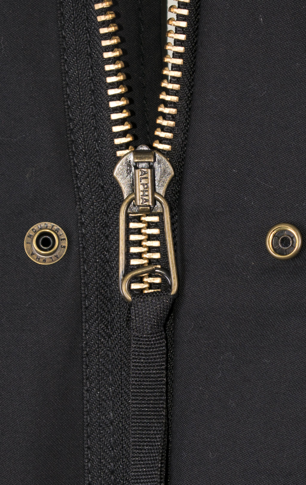 Куртка ALPHA INDUSTRIES M-65 CLASSIC (HERITAGE) black 