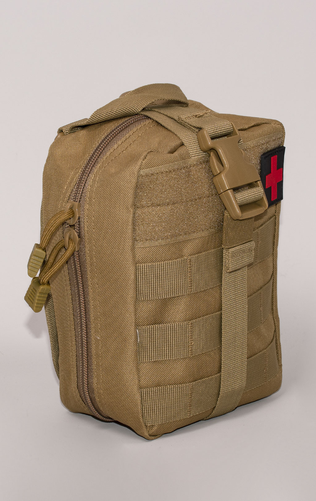 Подсумок медицинский FIRST AID KIT отрывной, с  нашивкой coyote PH-896 Китай