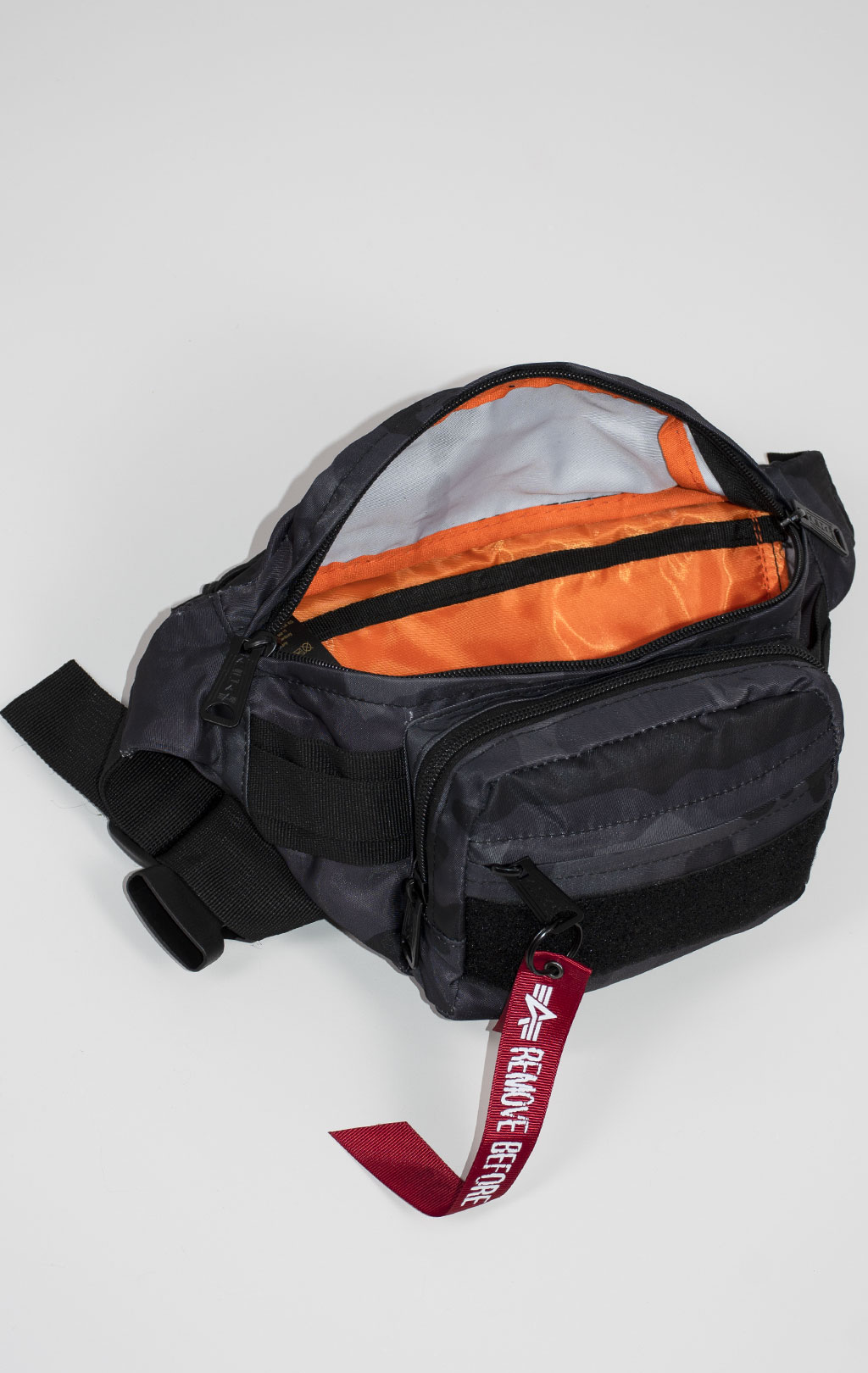 Сумка поясная ALPHA INDUSTRIES TACTICAL WAIST BAG black camo 