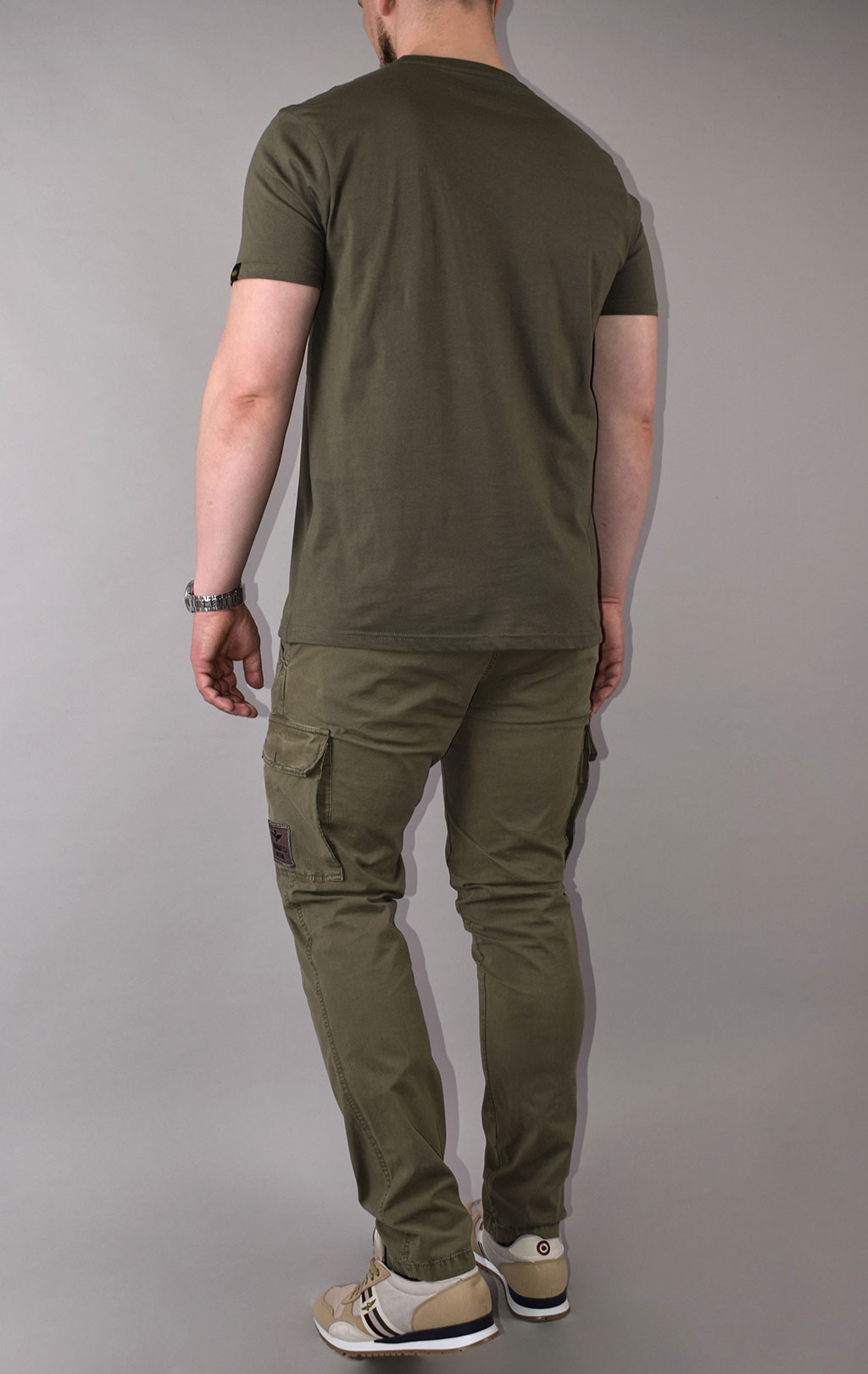 Футболка ALPHA INDUSTRIES ALPHA INLAY dark olive/white 