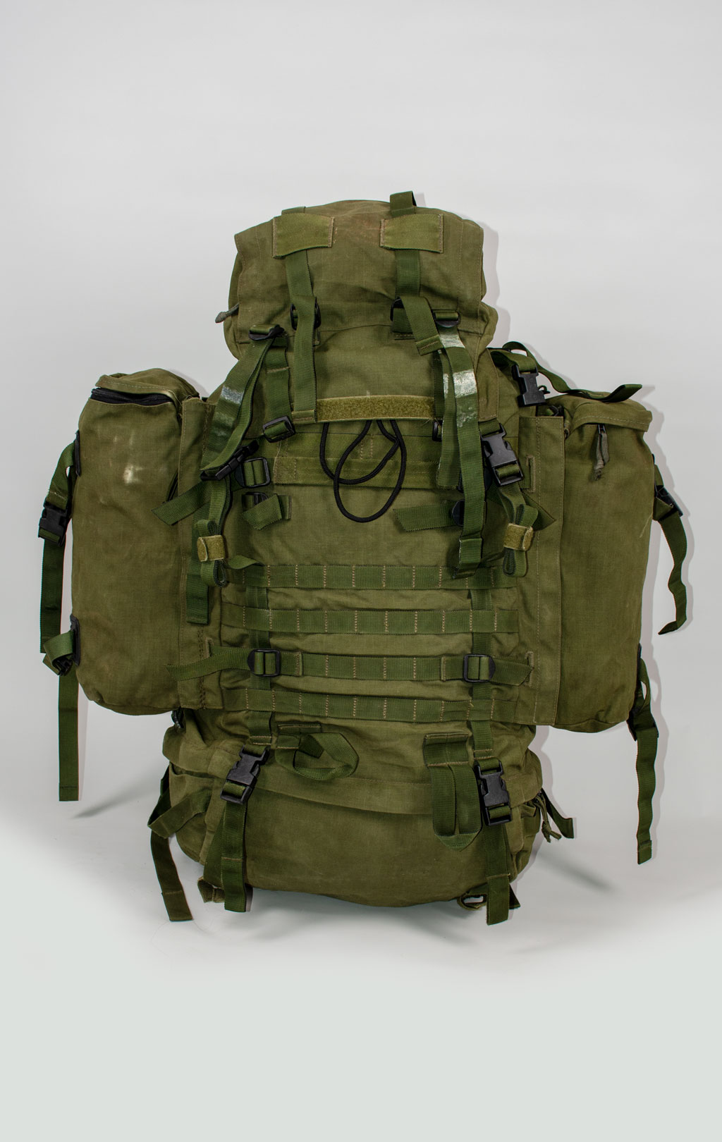 Рюкзак боевой LOWE 115 MOLLE с боковыми подсумками olive б/у 