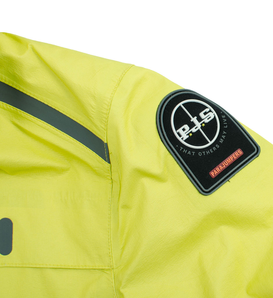 Женский плащ PARAJUMPERS GESHI acid green 