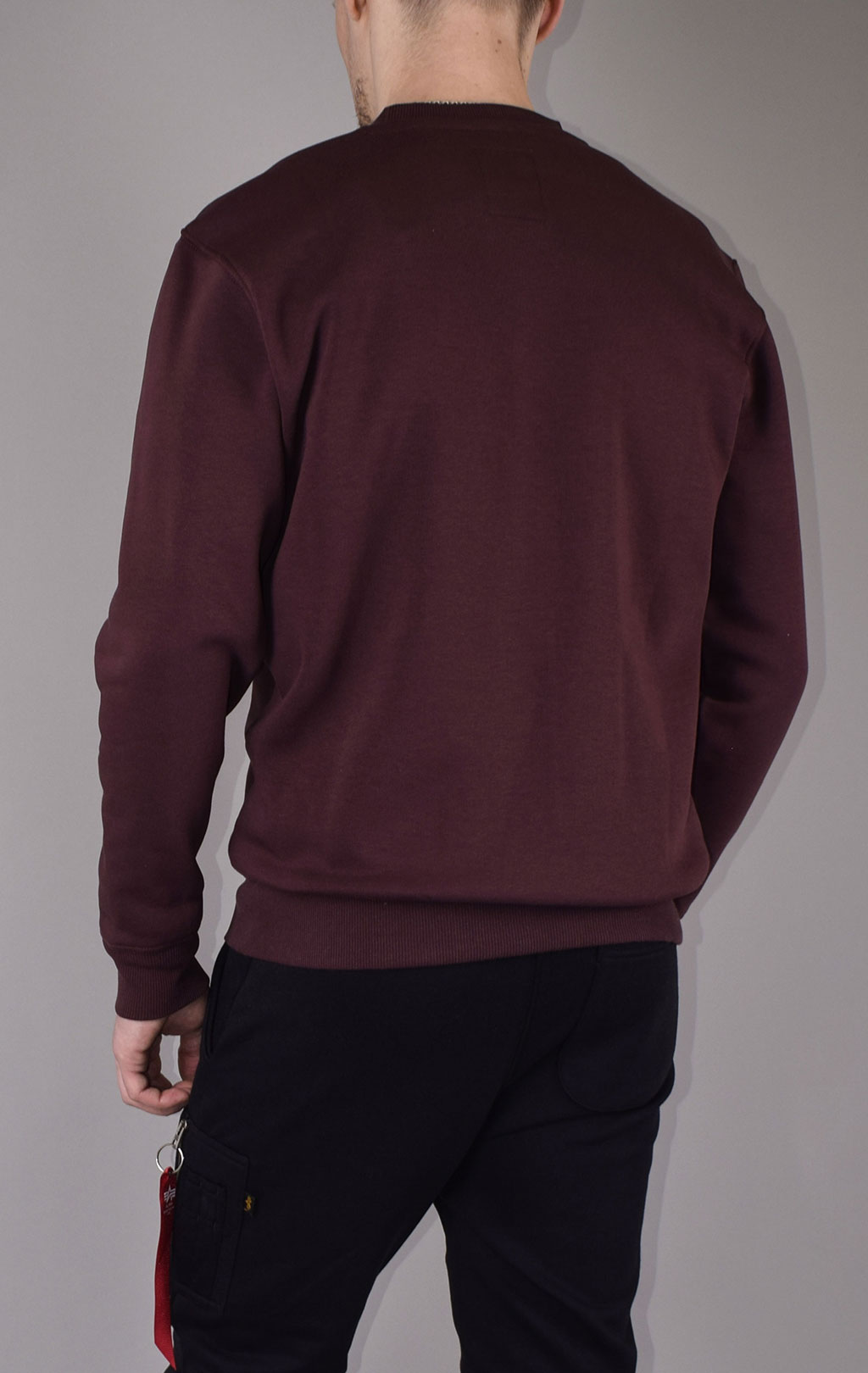 Свитшот ALPHA INDUSTRIES BASIC SWEATER deep maroon 