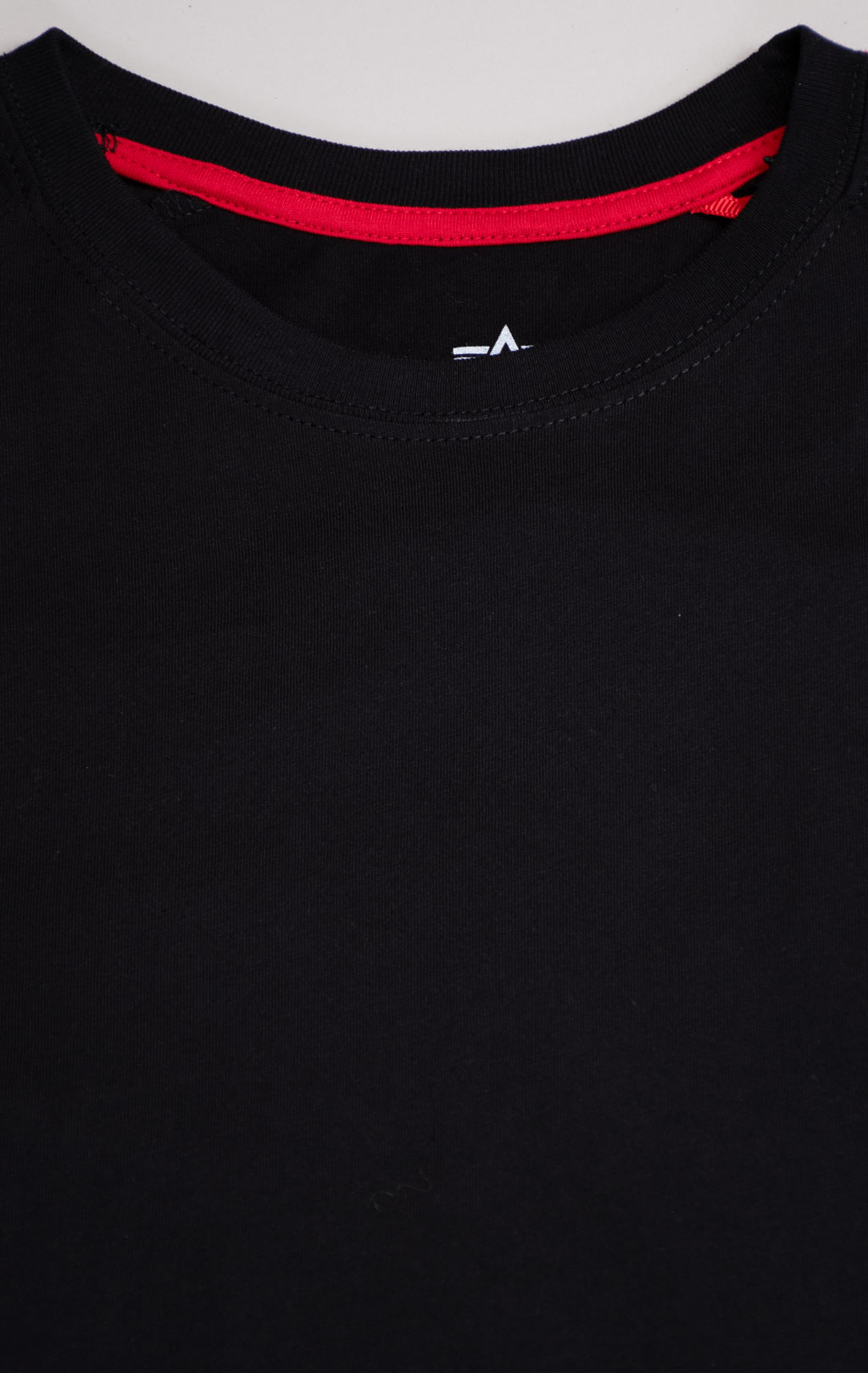 Футболка ALPHA INDUSTRIES AL TYPE T black 