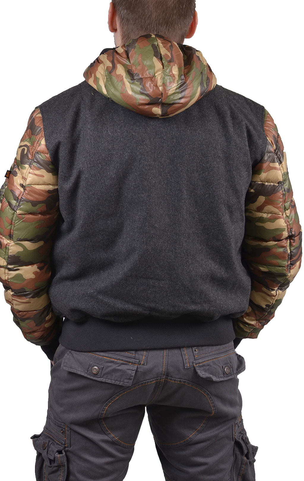 Куртка ALPHA INDUSTRIES EXPEDITION camo woodland 