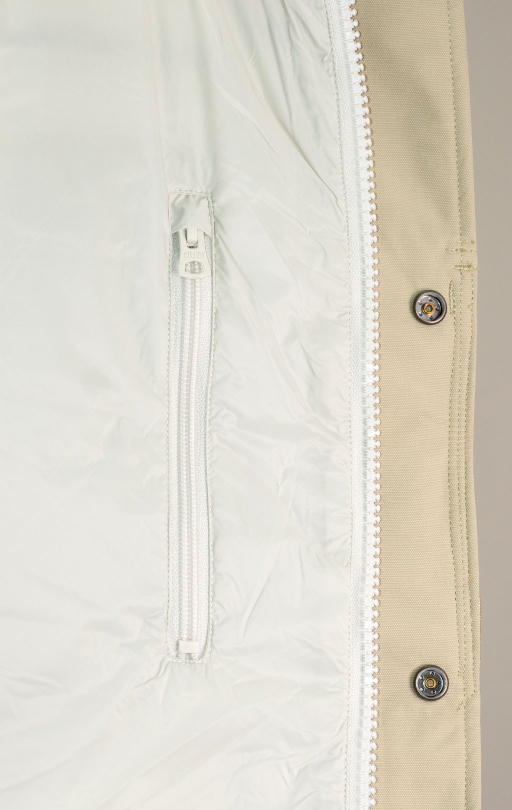 Куртка ALPHA INDUSTRIES 1960s SWEDISH ARMY MOTORCYCLE MOD PARKA FW 25/26 dune white 