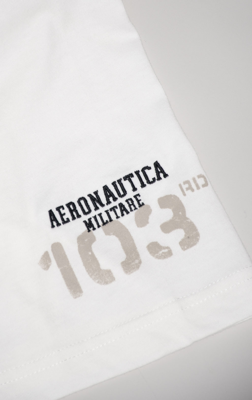 Футболка AERONAUTICA MILITARE INDIAN PRINT SS 24/BD off white (TS 2214) 