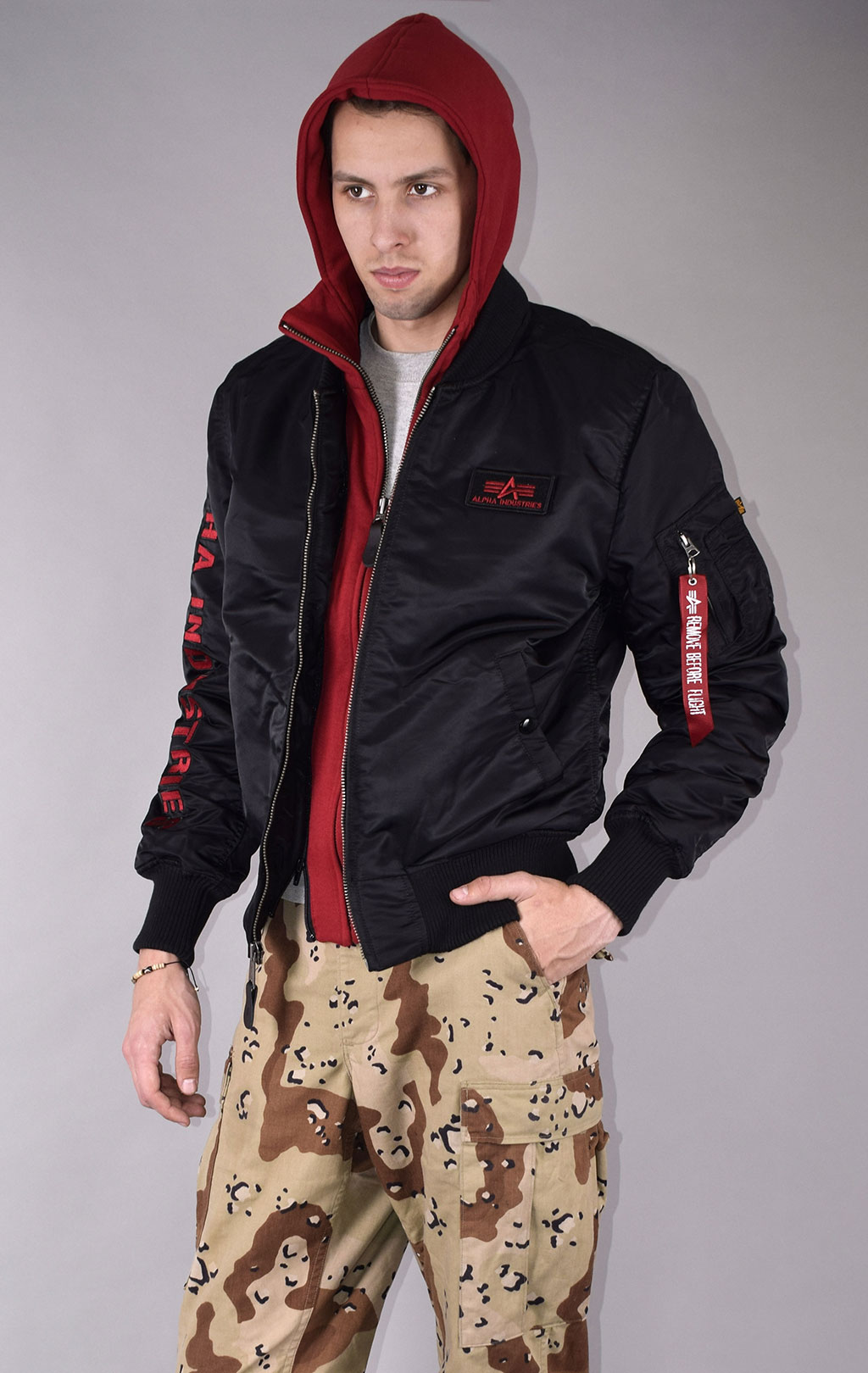 Куртка-бомбер лётная ALPHA INDUSTRIES D-Tec SE MA-1 black/red 