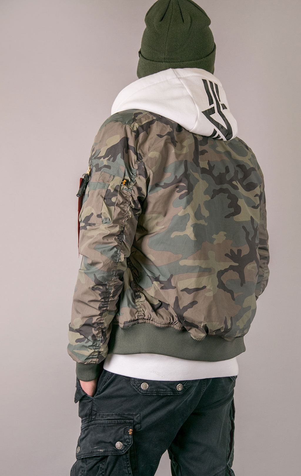 Бомбер ALPHA INDUSTRIES VF 59 REFLECTIVE CAMO MA-1 camo woodland 65 