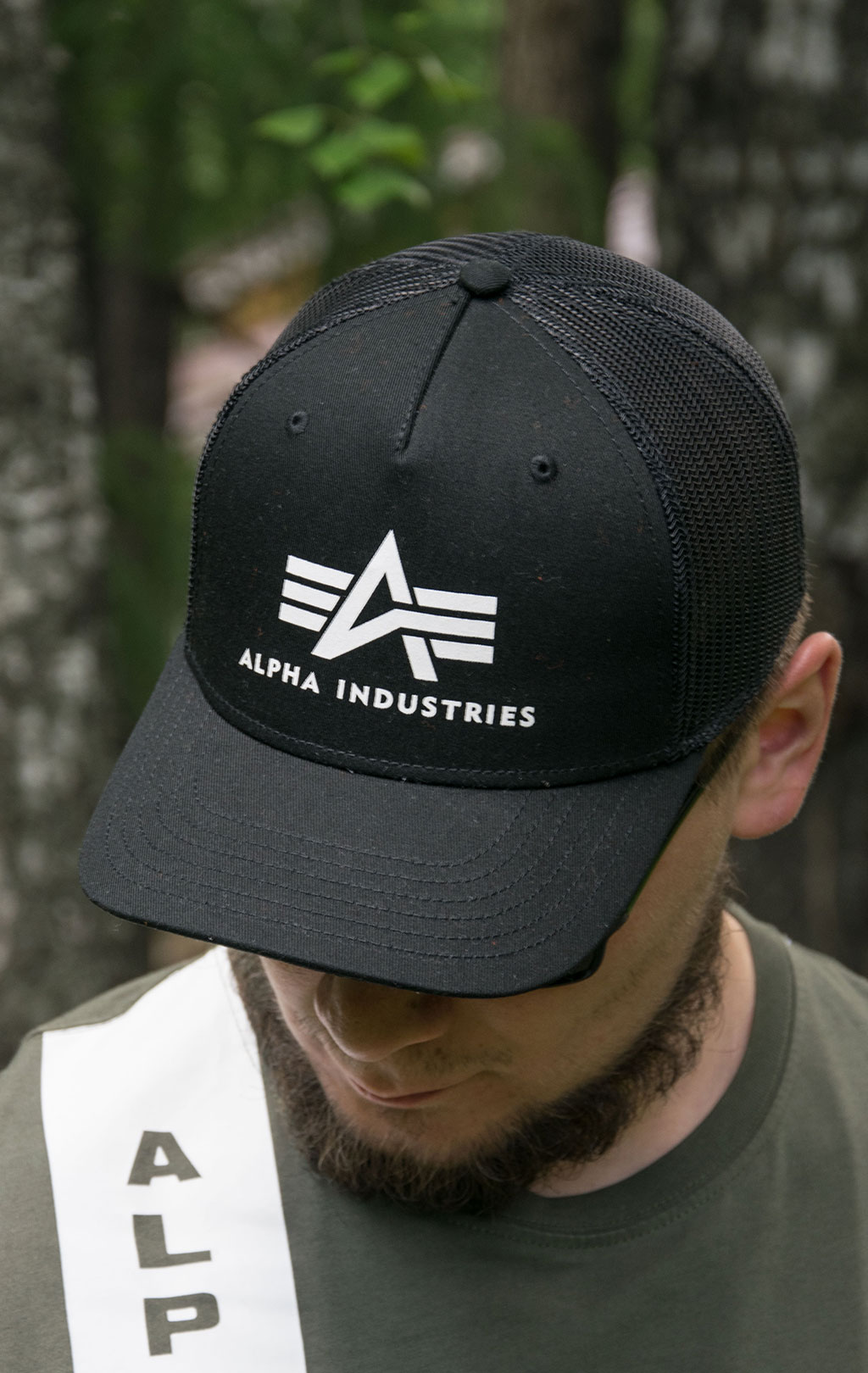 Бейсболка ALPHA INDUSTRIES BASIC TRUCKER CAP black 