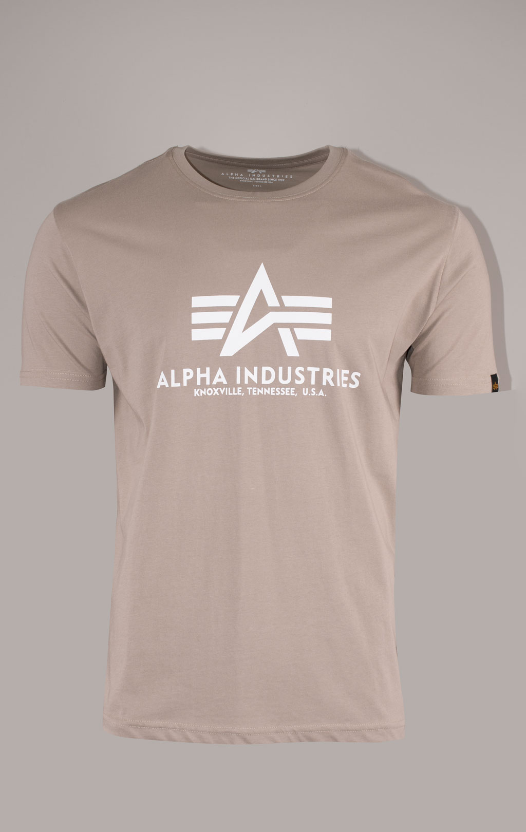 Футболка ALPHA INDUSTRIES BASIC T vintage sand 