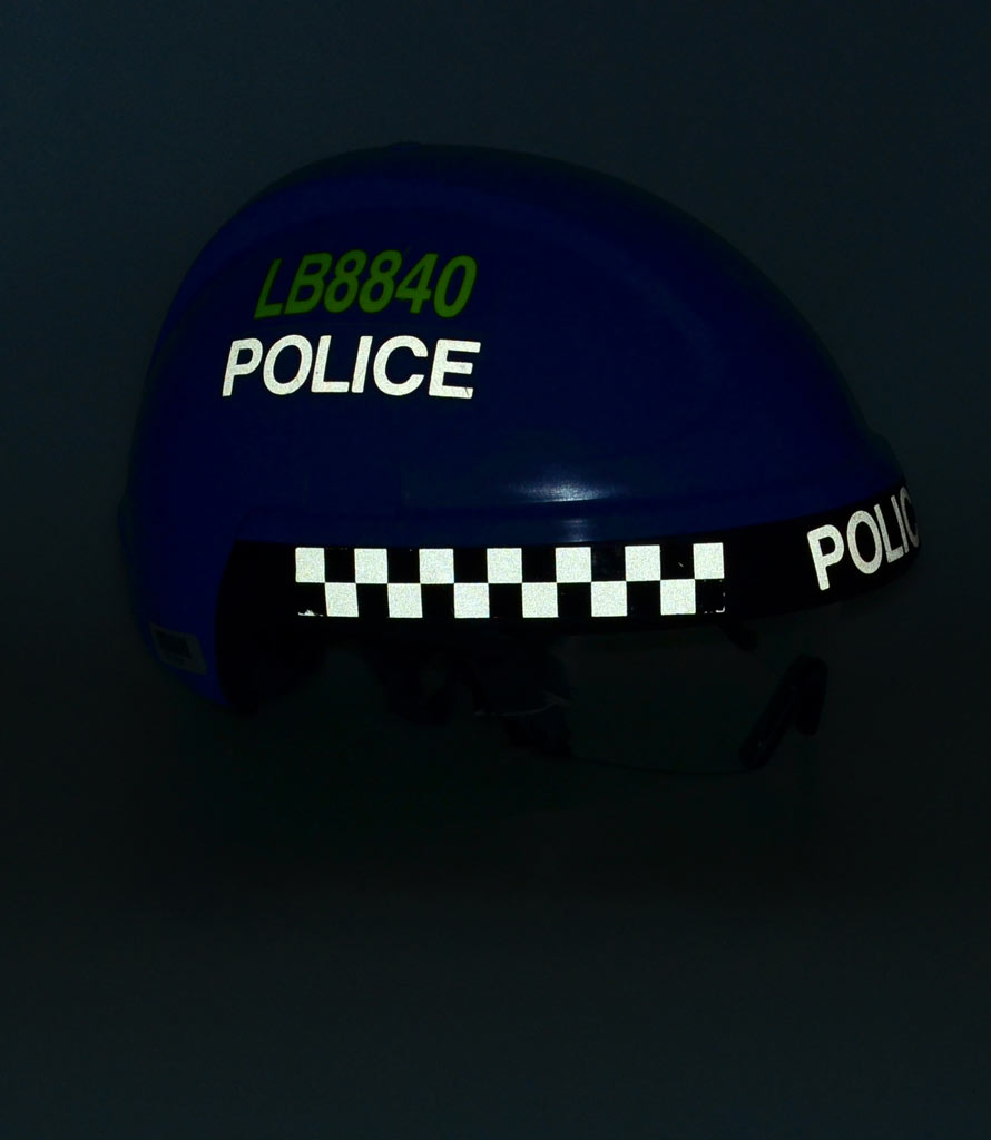 Шлем защитный POLICE с очками blue б/у Англия