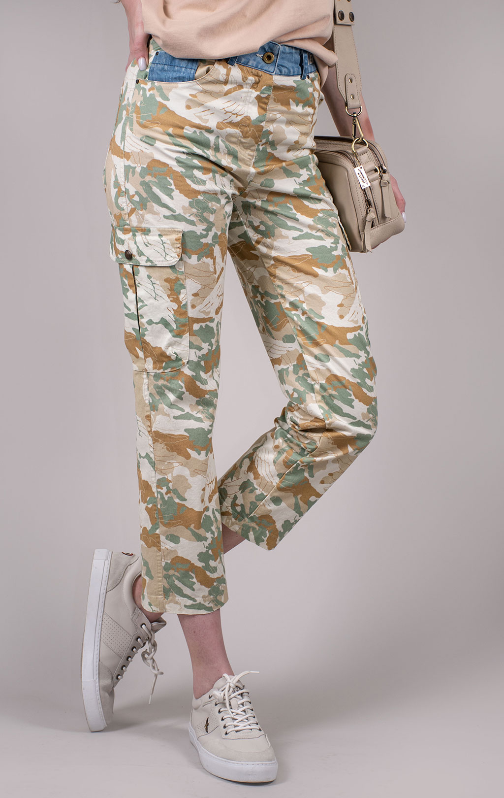 Женские брюки-карго AERONAUTICA MILITARE SS 24/TN camouflage naturale/salvia (PA 1595) 