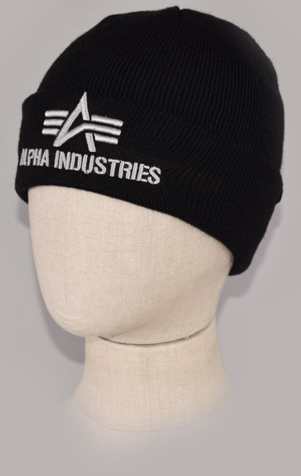 Шапка ALPHA INDUSTRIES 3D BEANIE black 